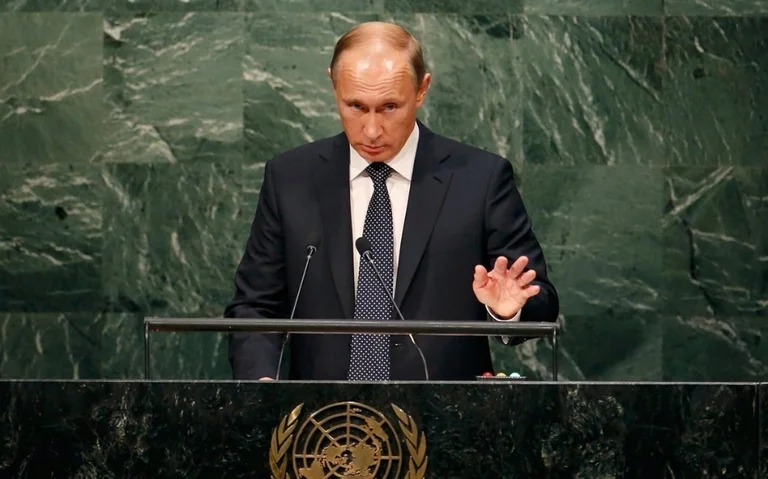 Владимир Путин выступил на 70-й сессии Генассамблеи ООН Путин ООН